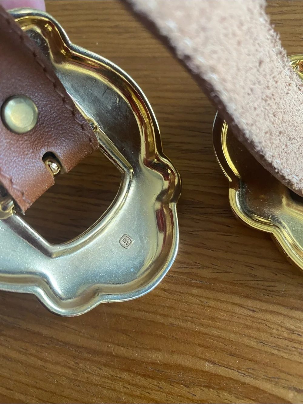 Vintage Accessory Lady Brown Leather Belt W/ Ornate Gold Buckles Substantial  L